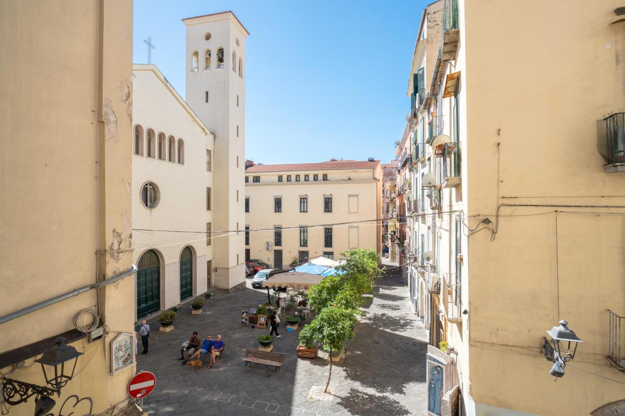 Casa Vacanza Angelina Via Mercanti Centro Storico Салерно Экстерьер фото